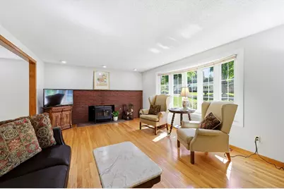 9 Meadowbrook Drive, Hadley, MA 01035 - Photo 8