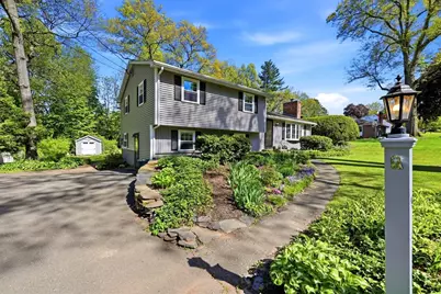 9 Meadowbrook Drive, Hadley, MA 01035 - Photo 1