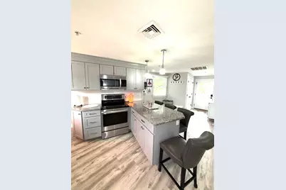 400 Main, Reading, MA 01867 - Photo 4