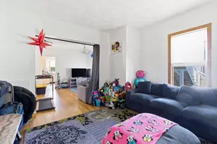 22 Franklin St, Woburn, MA 01801 - Photo 10