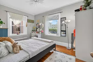 17 Park Vale, Brookline, MA 02446 - Photo 10