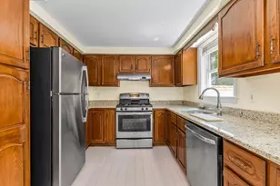 42 Stoughton Rd, Dedham, MA 02026 - Photo 8
