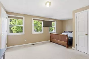 1185 Main St, Clinton, MA 01510 - Photo 22