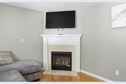 1185 Main St #4, Clinton, MA 01510 - Photo 10
