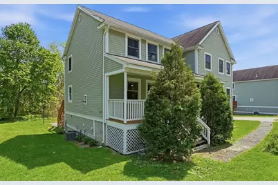 1185 Main St #4, Clinton, MA 01510 - Photo 1