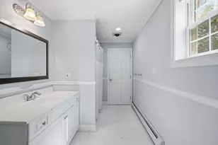 105 Lakeshore Dr, Georgetown, MA 01833 - Photo 14