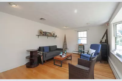 49 Fitzgerald Rd, Springfield, MA 01104 - Photo 8