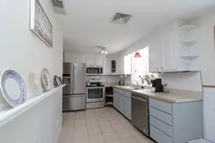 49 Fitzgerald Rd, Springfield, MA 01104 - Photo 16