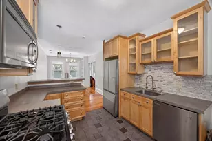 23 Netherlands Rd, Brookline, MA 02445 - Photo 4