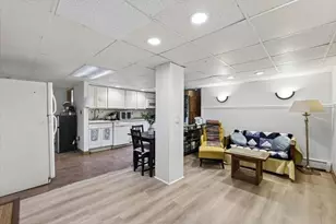 23 Netherlands Rd, Brookline, MA 02445 - Photo 26