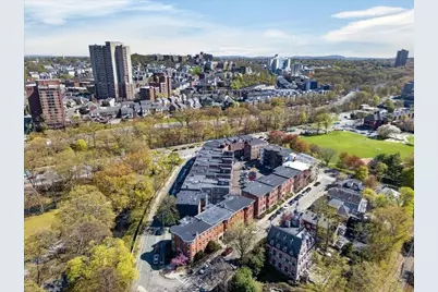 23 Netherlands Rd #1, Brookline, MA 02445 - Photo 40