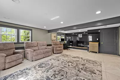 14 Huron Ave, Danvers, MA 01923 - Photo 18
