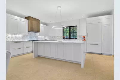 18 Middlesex St, Winchester, MA 01890 - Photo 12