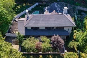 18 Middlesex St, Winchester, MA 01890 - Photo 1