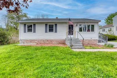 31 Raven Rd, Dracut, MA 01826 - Photo 2
