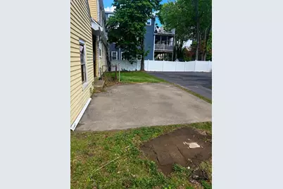 7 Lorette St, Boston, MA 02132 - Photo 12
