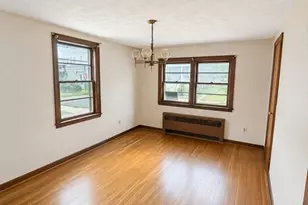 7 Lorette St, Boston, MA 02132 - Photo 4