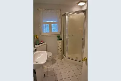 35 Hillsdale Rd, Holbrook, MA 02343 - Photo 20