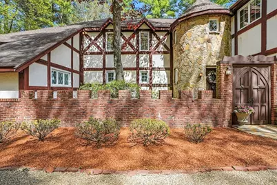 39 School Street, Hopkinton, MA 01748 - Photo 2