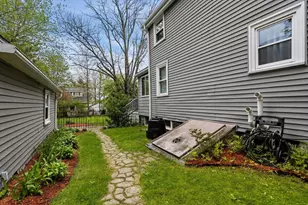 24 Hillside Ave, Braintree, MA 02184 - Photo 24