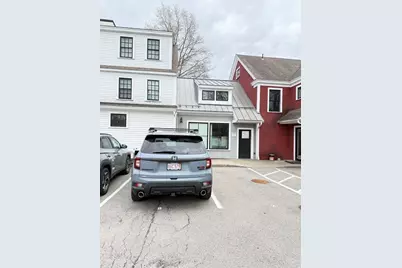 164 Main St #9, Rowley, MA 01969 - Photo 2