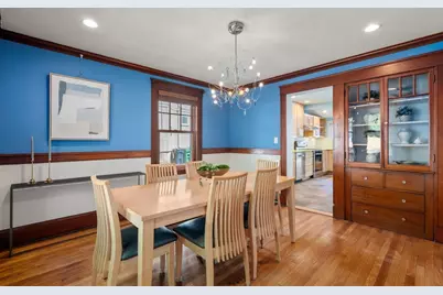 42 Aberdeen St, Newton, MA 02461 - Photo 8