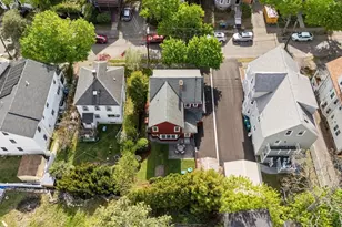 42 Aberdeen St, Newton, MA 02461 - Photo 32