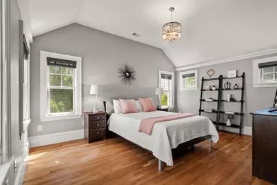 42 Aberdeen St, Newton, MA 02461 - Photo 16