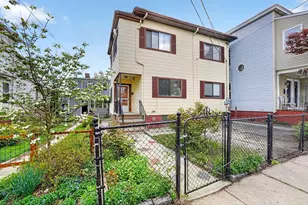 54 Flint St, Somerville, MA 02145 - Photo 2