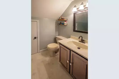 107 Lyman St, South Hadley, MA 01075 - Photo 22
