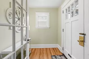 11 Wildrose Ave, Worcester, MA 01602 - Photo 6