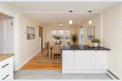 27 Bowdoin St, Winthrop, MA 02152 - Photo 10