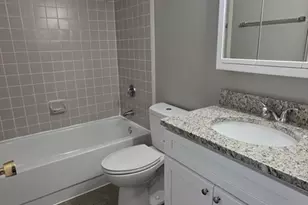 1 S Point Dr, Boston, MA 02125 - Photo 4