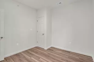 12 Alpine St, Worcester, MA 01610 - Photo 24