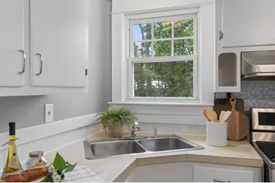 112 Percy St, Dracut, MA 01826 - Photo 22