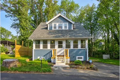 112 Percy St, Dracut, MA 01826 - Photo 2