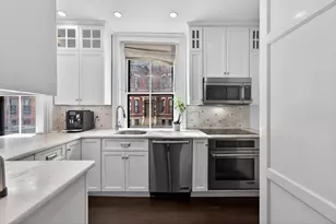 12 Hereford St, Boston, MA 02115 - Photo 6