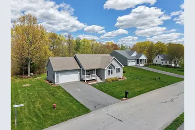 3080 Club House Dr, Dighton, MA 02715 - Photo 4