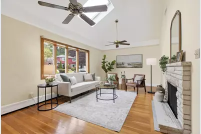 18 Williams Rd, Lynnfield, MA 01940 - Photo 4
