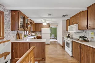 18 Williams Rd, Lynnfield, MA 01940 - Photo 10