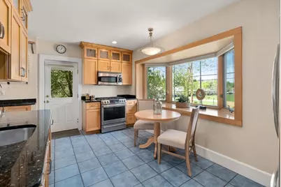 90 Hull St, Newton, MA 02458 - Photo 8