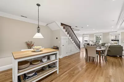 578 E Broadway #1, Boston, MA 02127 - Photo 6