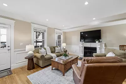 578 E Broadway #1, Boston, MA 02127 - Photo 4