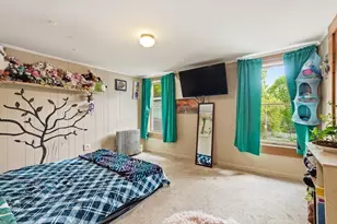 57 Adam St, Pittsfield, MA 01201 - Photo 8