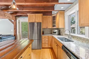 215 Wethersfield St, Rowley, MA 01969 - Photo 6
