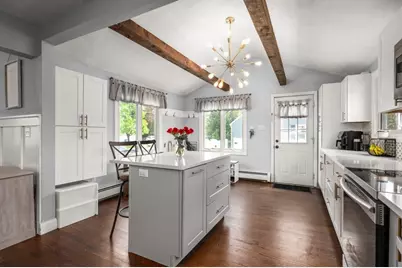 497 Foster Rd, Tewksbury, MA 01876 - Photo 10