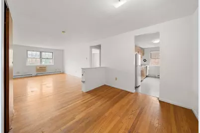 11 Colonial Village Dr #8, Arlington, MA 02474 - Photo 6