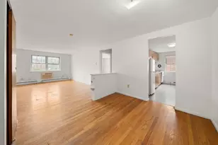 11 Colonial Village Dr, Arlington, MA 02474 - Photo 6