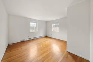 11 Colonial Village Dr, Arlington, MA 02474 - Photo 10