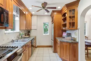 223 Franklin St, Reading, MA 01867 - Photo 20